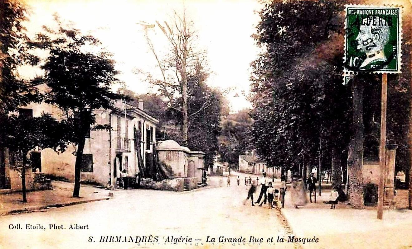 882- Birmandres - La Grande Rue et la Mosquee.jpg